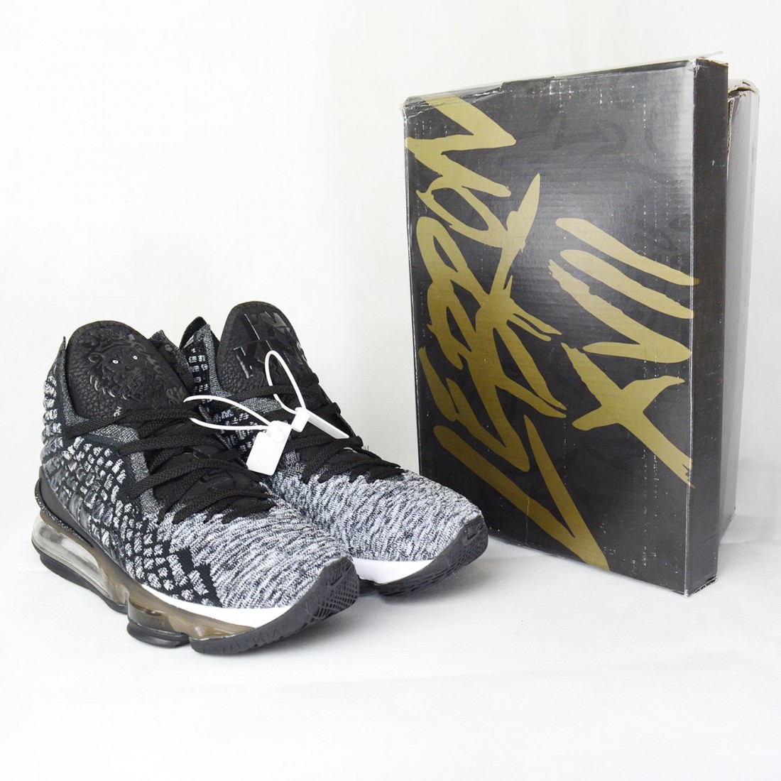 Lebron 17 hot sale ashes